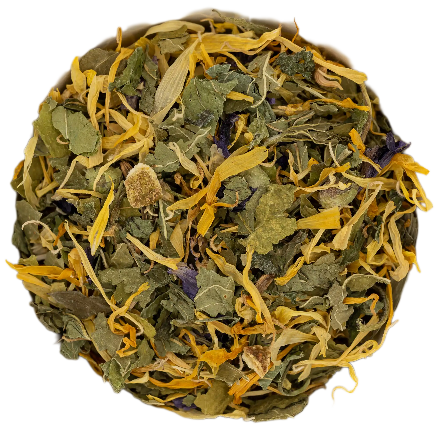 Nahaufnahme der beruhigend-ausgleichenden Freundlicher-Tee Teemischung (grüne Blätter, Ringelblumenblüten und Fenchel). Die Kräuterdrogerie, Wien.