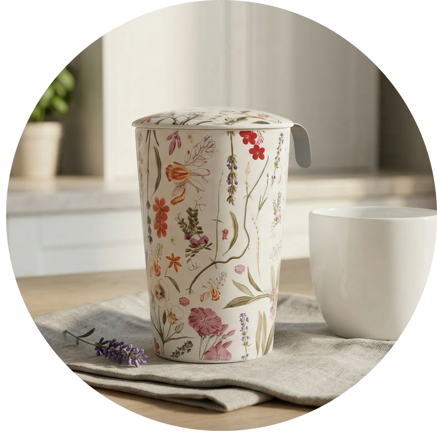 Teetasse mit Sieb und Deckel Mira Teaeve