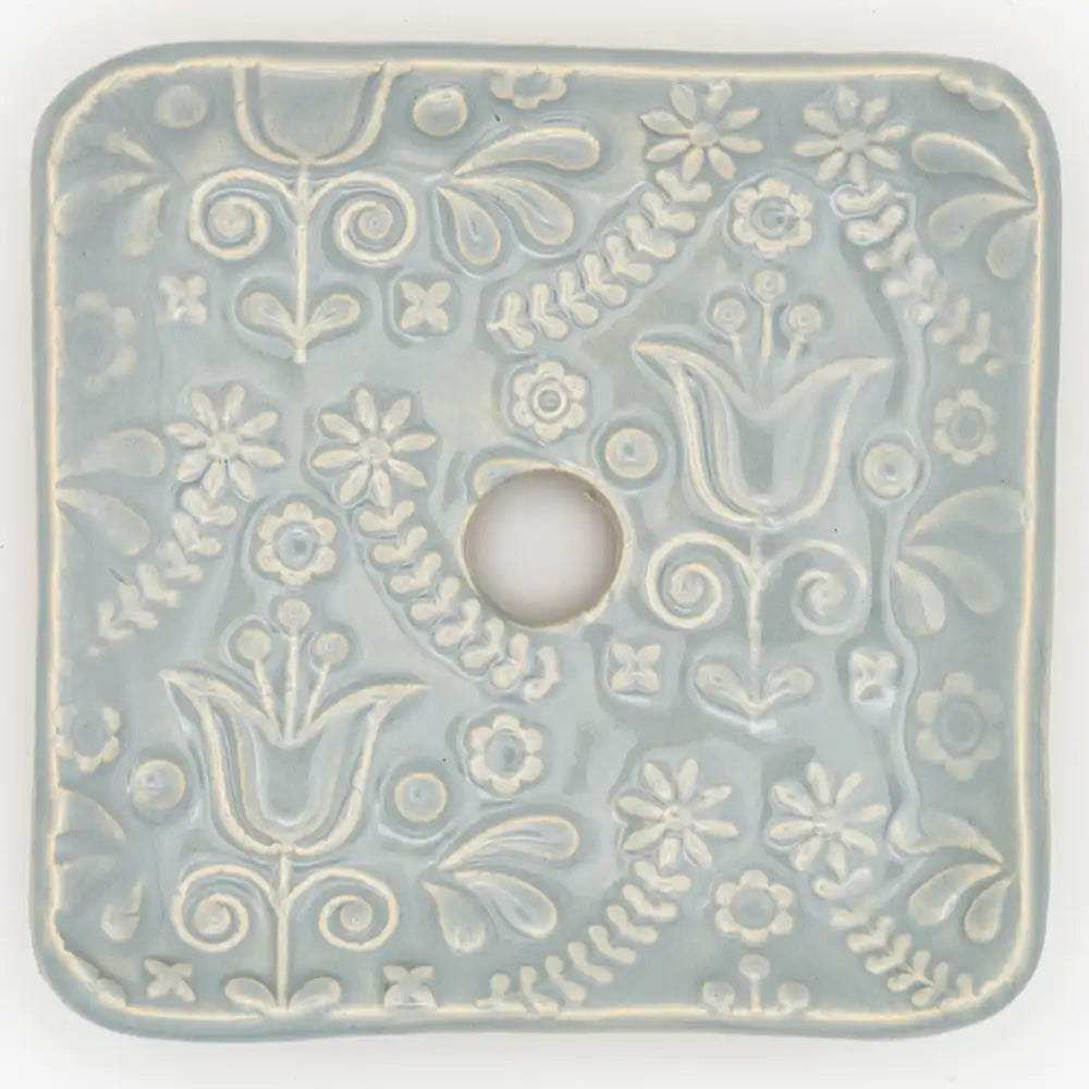 Szappantartó szürke virágmintával